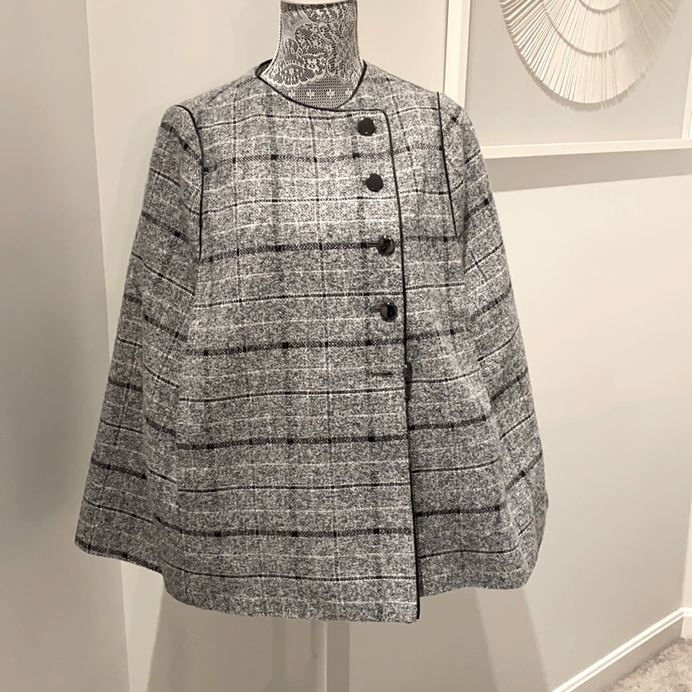 Black/Gray Plaid Cape